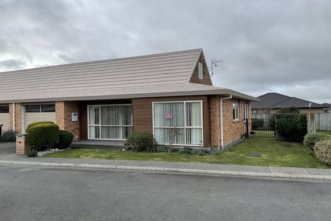 Photo of property in Holdsworth Villas, 26/2 William Donald Drive, Solway, Masterton, 5810