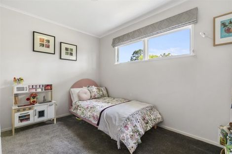 Photo of property in 97 Stott Avenue, Birkdale, Auckland, 0626