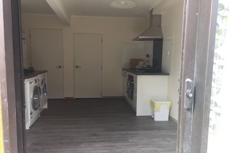 Photo of property in 42-44 David Crescent, Karori, Wellington, 6012