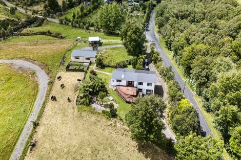 Photo of property in 787 Dover Road, Okato, New Plymouth, 4374