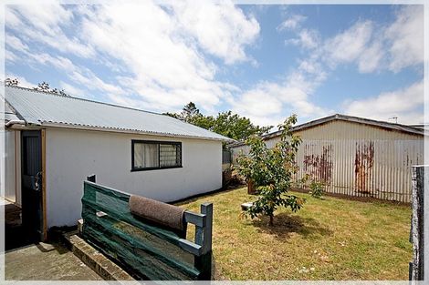 Photo of property in 4 Park Street Foxton Horowhenua District