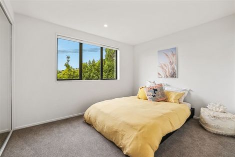 Photo of property in 110 Mount Pleasant Road, Mount Pleasant, Christchurch, 8081
