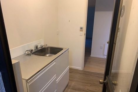 Photo of property in 1/3 Fayette Place, Te Atatu South, Auckland, 0610