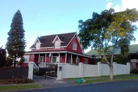 Photo of property in 53 Poaka Avenue, Dinsdale, Hamilton, 3204