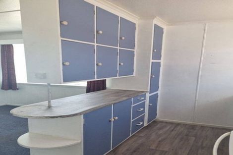 Photo of property in 38 Miro Street, Castlecliff, Whanganui, 4501