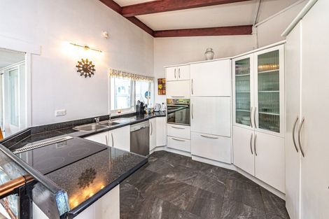 Photo of property in 7 D'arcy Road, Bastia Hill, Whanganui, 4500