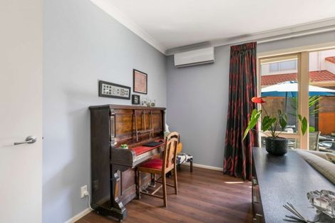 Photo of property in 26 Serene Place, Gulf Harbour, Whangaparaoa, 0930