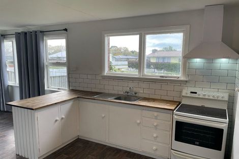 Photo of property in 64 Frensham Crescent, Woolston, Christchurch, 8062