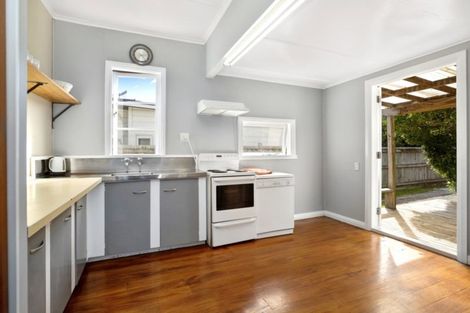 Photo of property in 7 Huia Street, Petone, Lower Hutt, 5012