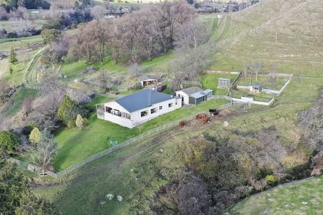 Photo of property in 7975 State Highway 1, Taihape, 4793