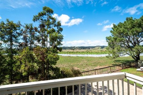 Photo of property in 2162 State Highway 16, Helensville, 0875