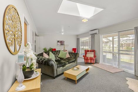 Photo of property in 14 John Street, Raglan, 3225