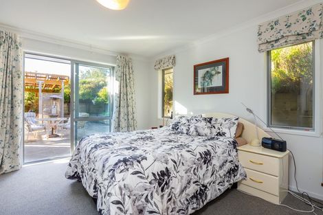 Photo of property in 9 Tui Drive, Picton, 7220