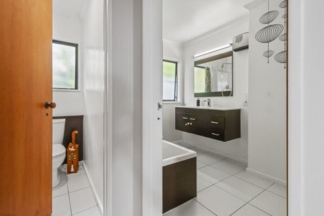 Photo of property in 14b Esmeralda Street, Welcome Bay, Tauranga, 3112