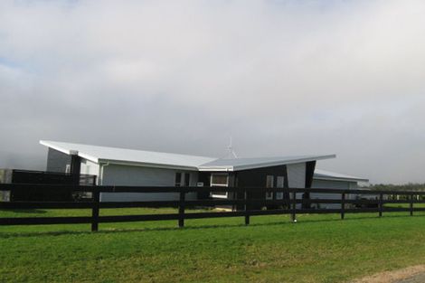 Photo of property in 18 Branksome Place, Aokautere, Palmerston North, 4471