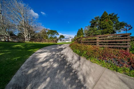 Photo of property in 331 Barrett Road, Omata, New Plymouth, 4374