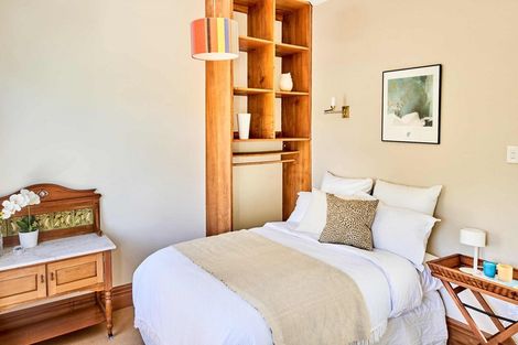 Photo of property in 6 Porritt Avenue, Mount Victoria, Wellington, 6011