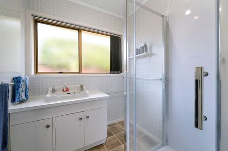 Photo of property in 2/2 Vodanovich Road, Te Atatu South, Auckland, 0610