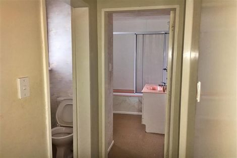 Photo of property in 35 Routley Crescent, Elderslea, Upper Hutt, 5018