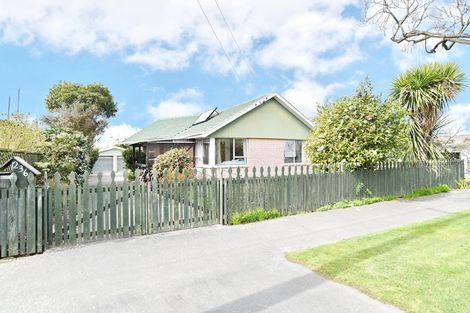 Photo of property in 236 Grimseys Road, Redwood, Christchurch, 8051