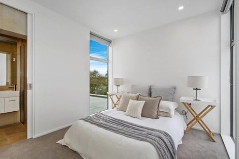 Photo of property in 2/22 Esplanade, Sumner, Christchurch, 8081