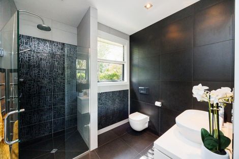 Photo of property in 27a Phoenix Avenue, Hokowhitu, Palmerston North, 4410