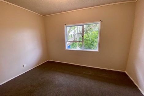 Photo of property in 2/122 Carlisle Road, Browns Bay, Auckland, 0632