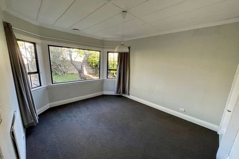 Photo of property in 72 Kaikorai Valley Road, Kaikorai, Dunedin, 9010