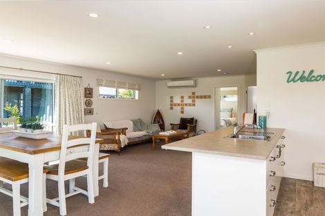 Photo of property in 30 Kenrigg Road, Kinloch, Taupo, 3377