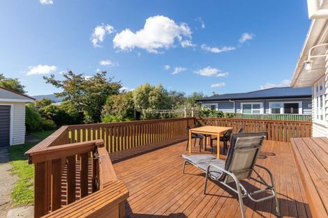 Photo of property in 60 Pine Avenue, Ebdentown, Upper Hutt, 5018