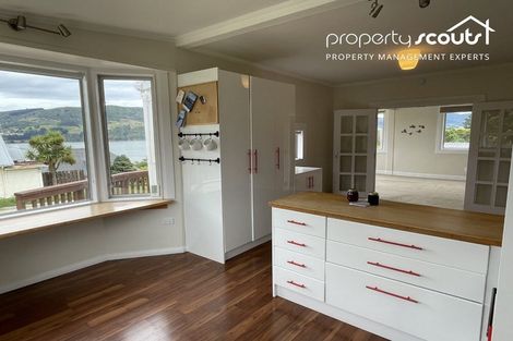 Photo of property in 24 Porterfield Street, Macandrew Bay, Dunedin, 9014