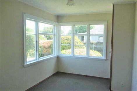 Photo of property in 30 Christian Street, Bryndwr, Christchurch, 8053
