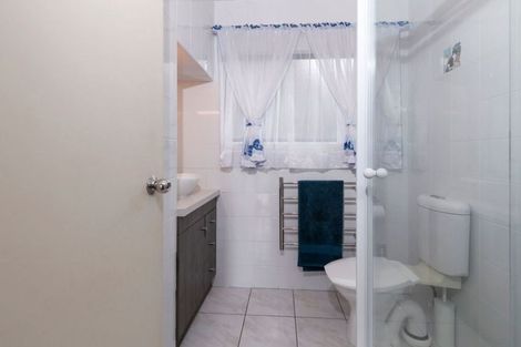 Photo of property in 6a Manuwai Road, Torbay, Auckland, 0630