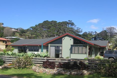 Photo of property in 73 Bluff Road, Kuaotunu West, Whitianga, 3592