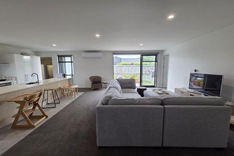 Photo of property in 167 Marine Parade, New Brighton, Christchurch, 8083