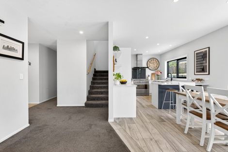 Photo of property in 86 Seafield Road, Eskdale, Napier, 4182