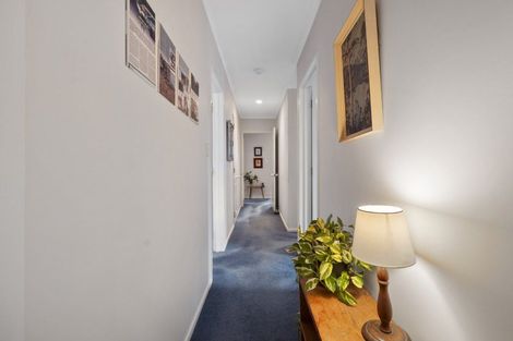 Photo of property in 1960 Parewanui Road, Parewanui, Bulls, 4894