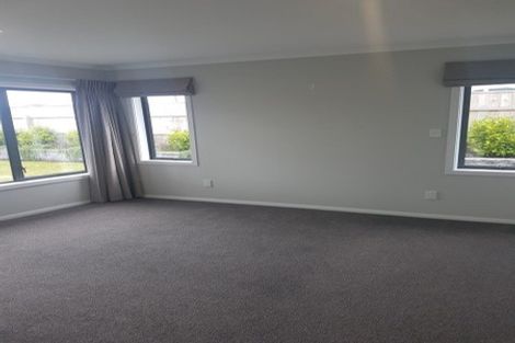 Photo of property in 71 John Burke Drive, Aotea, Porirua, 5024