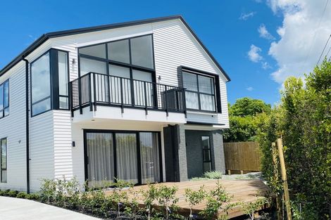 Photo of property in 52 Park Rise, Campbells Bay, Auckland, 0630