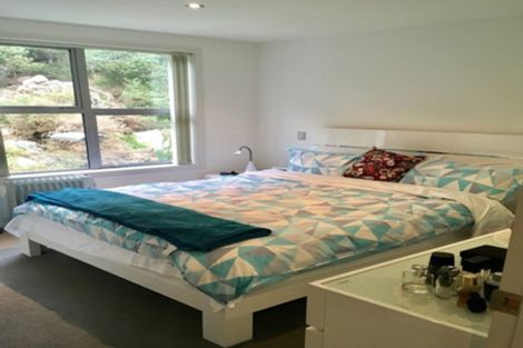 Photo of property in 2 Otonga Heights, Maungaraki, Lower Hutt, 5010