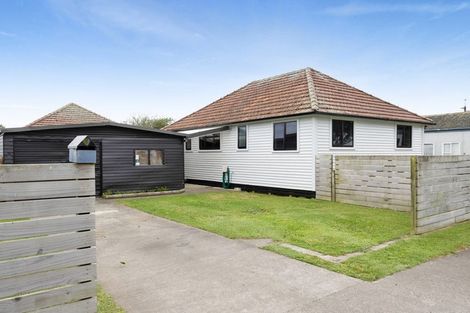 Photo of property in 391 Waihi Road, Normanby, Hawera, 4614