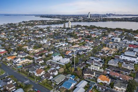 Photo of property in 3/14 Frieston Road, Milford, Auckland, 0620