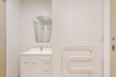 Photo of property in Renwick Apartments, 7/99 Dixon Street, Te Aro, Wellington, 6011