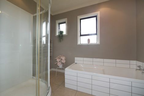 Photo of property in 11 Lodge Road, Maraenui, Napier, 4110