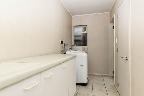 Photo of property in 30 Keswick Crescent, Huntington, Hamilton, 3210