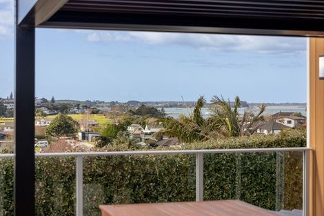 Photo of property in 60c Margaret Drive, Omokoroa, 3114