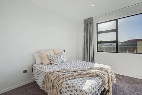 Photo of property in 101 Robertson Street, Gore, 9710