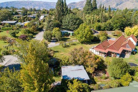 Photo of property in 6 Kidson Lane, Wanaka, 9305