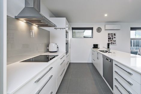 Photo of property in 4/20 Old Red Barn Road, Halswell, Christchurch, 8025