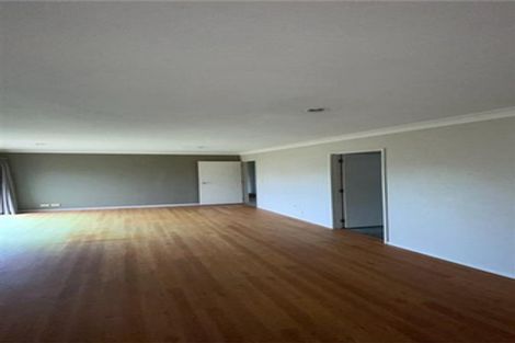 Photo of property in 5 Fergy Crescent, Wattle Downs, Auckland, 2103